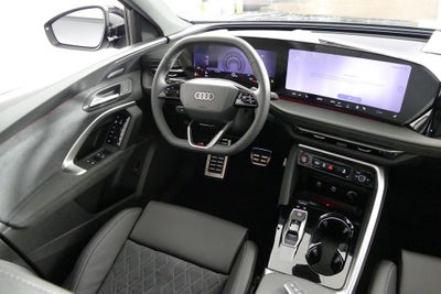 2026 Audi SQ5 Premium Plus quattro