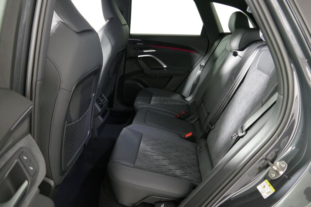 2026 Audi SQ5 Premium Plus quattro