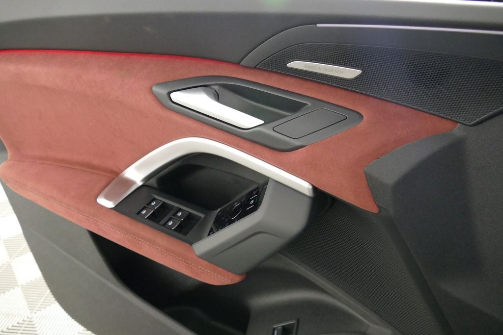 2026 Audi SQ5 Premium Plus quattro