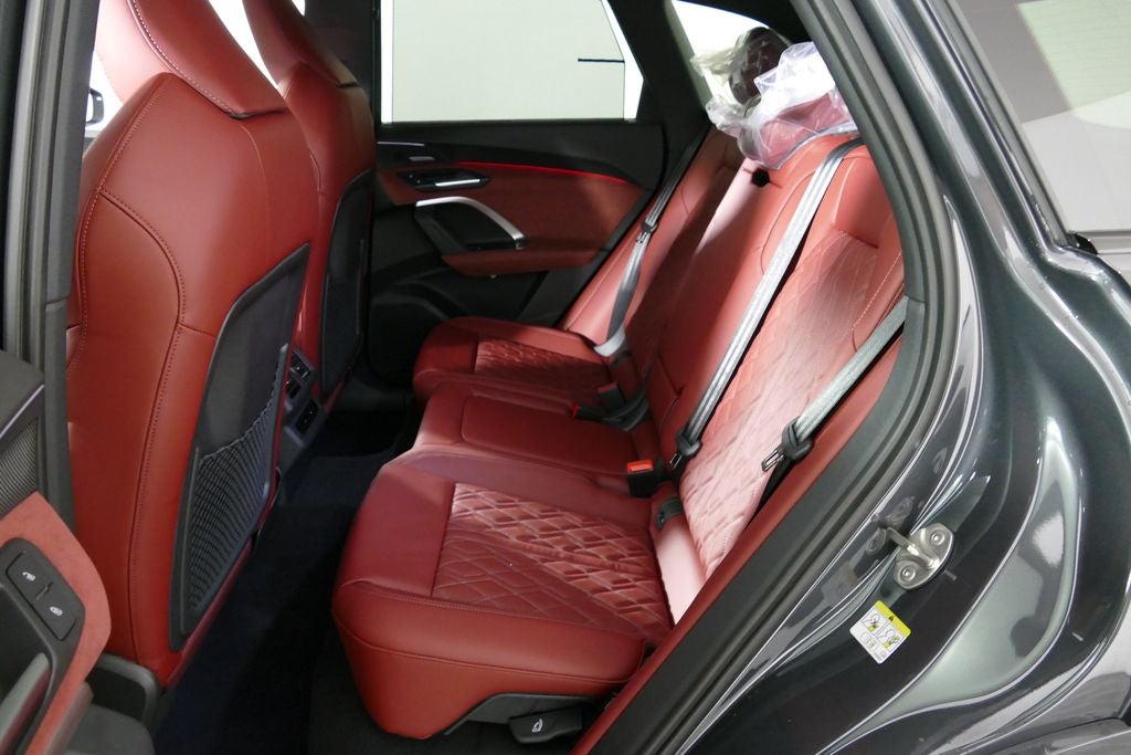 2026 Audi SQ5 Premium Plus quattro