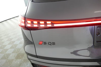 2026 Audi SQ5 Premium Plus quattro