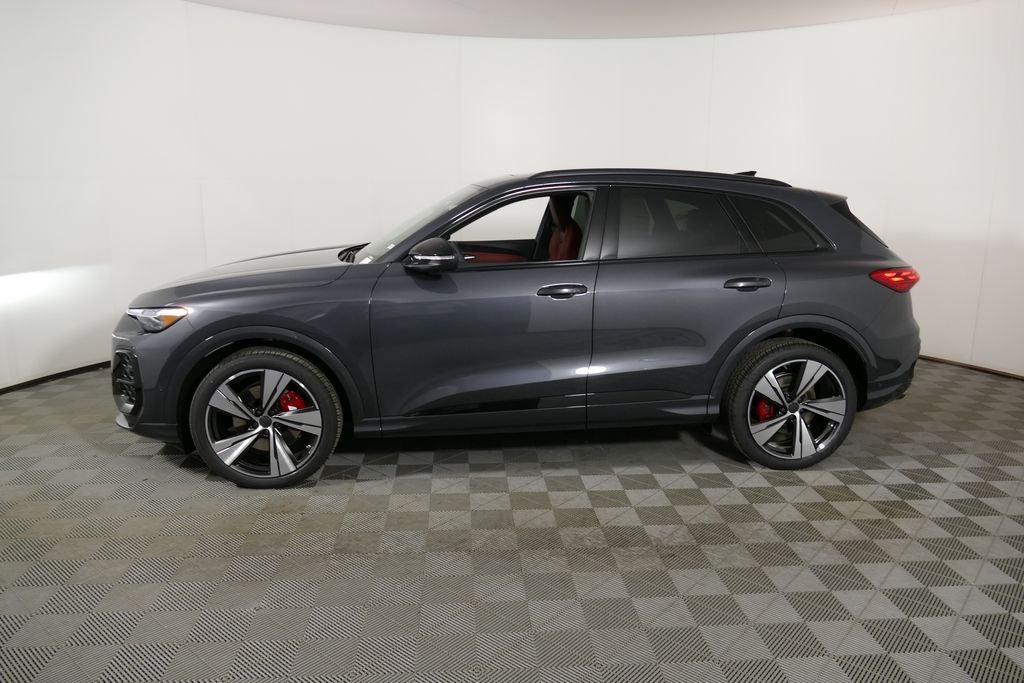 2026 Audi SQ5 Premium Plus quattro