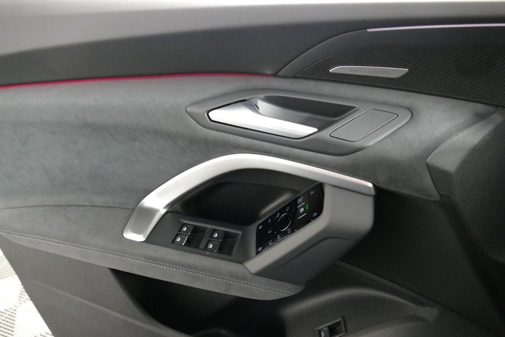 2026 Audi SQ5 Premium Plus quattro