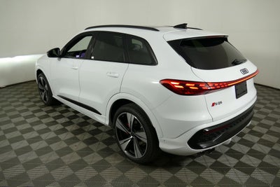 2026 Audi SQ5 Premium Plus quattro
