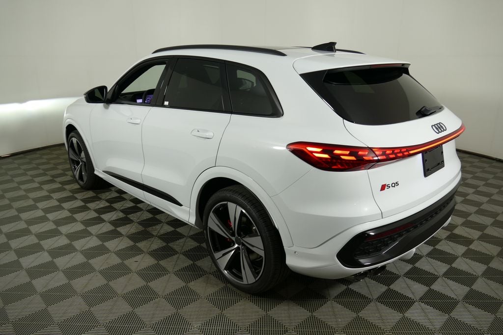2026 Audi SQ5 Premium Plus quattro