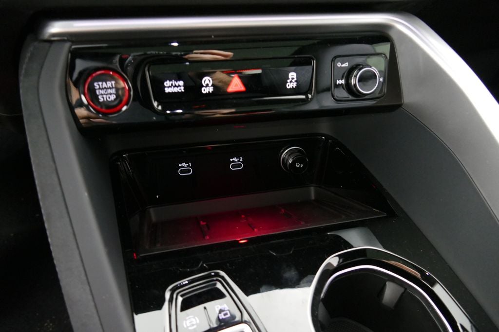 2026 Audi SQ5 Premium Plus quattro