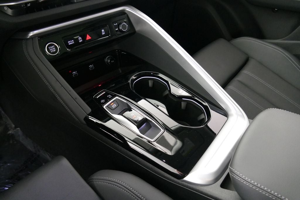 2025 Audi Q5 2.0T Premium Plus quattro