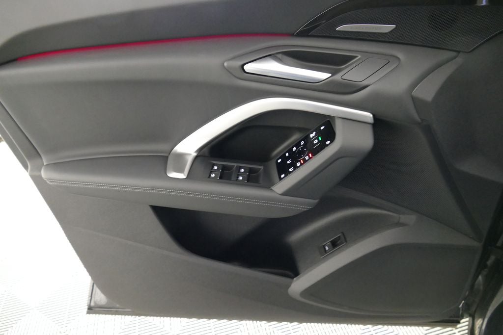 2025 Audi Q5 2.0T Premium Plus quattro