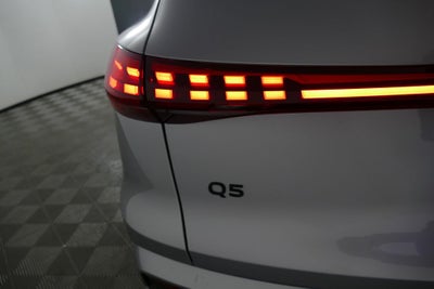 2026 Audi Q5 2.0T Premium Plus quattro