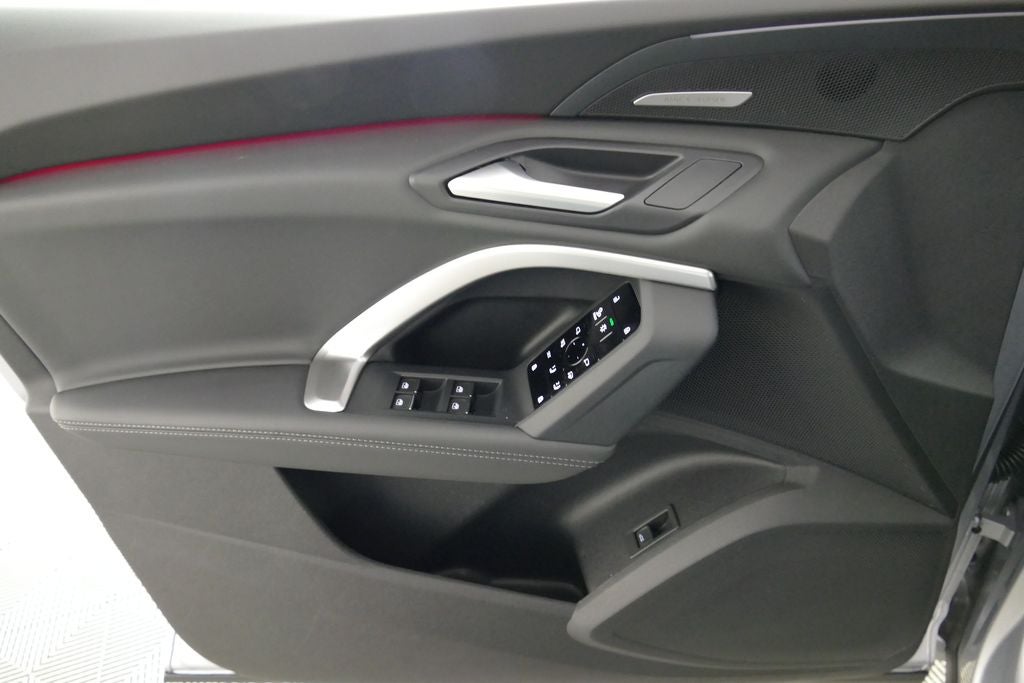 2026 Audi Q5 2.0T Premium Plus quattro