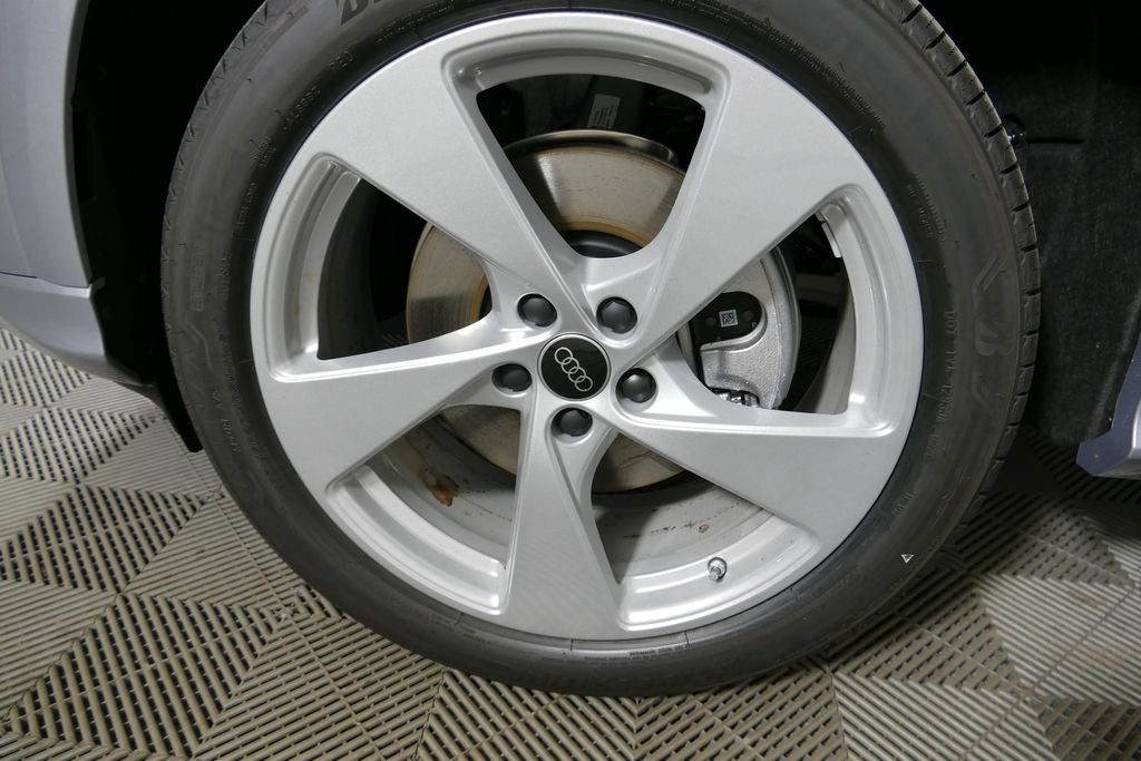 2026 Audi Q5 2.0T Premium Plus quattro