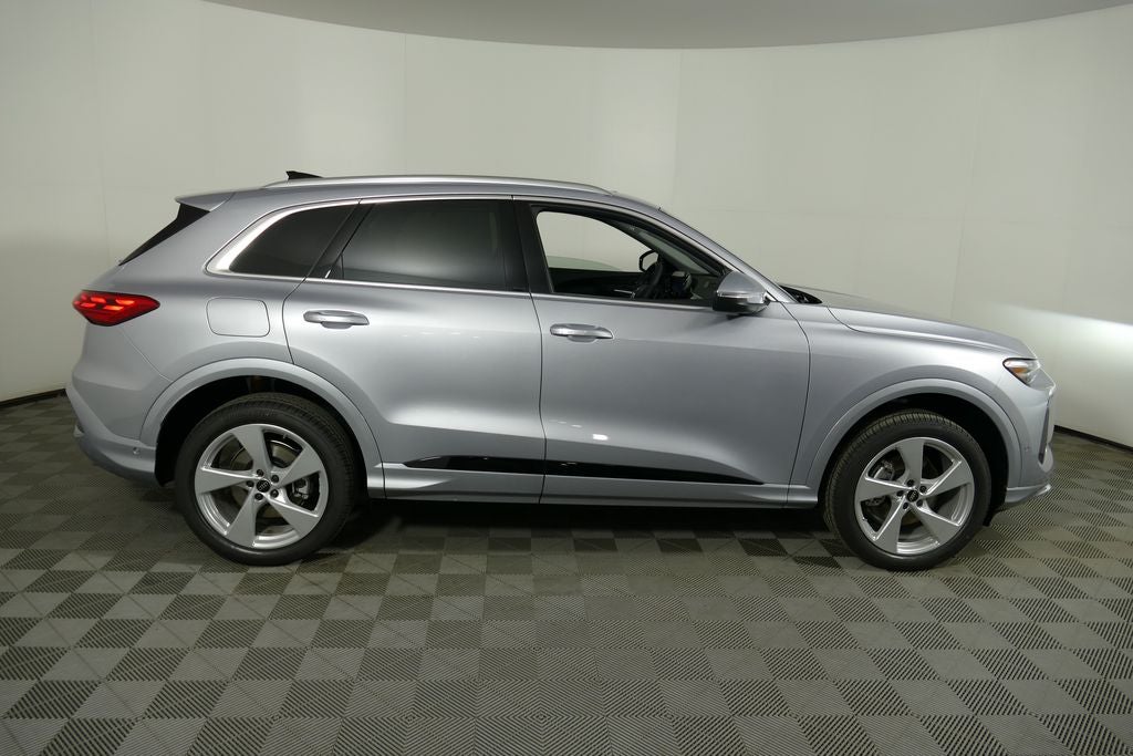 2026 Audi Q5 2.0T Premium Plus quattro