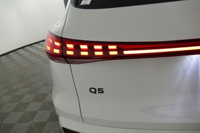 2026 Audi Q5 2.0T Premium Plus quattro