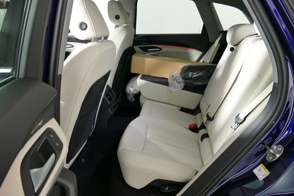 2026 Audi Q5 2.0T Premium Plus quattro