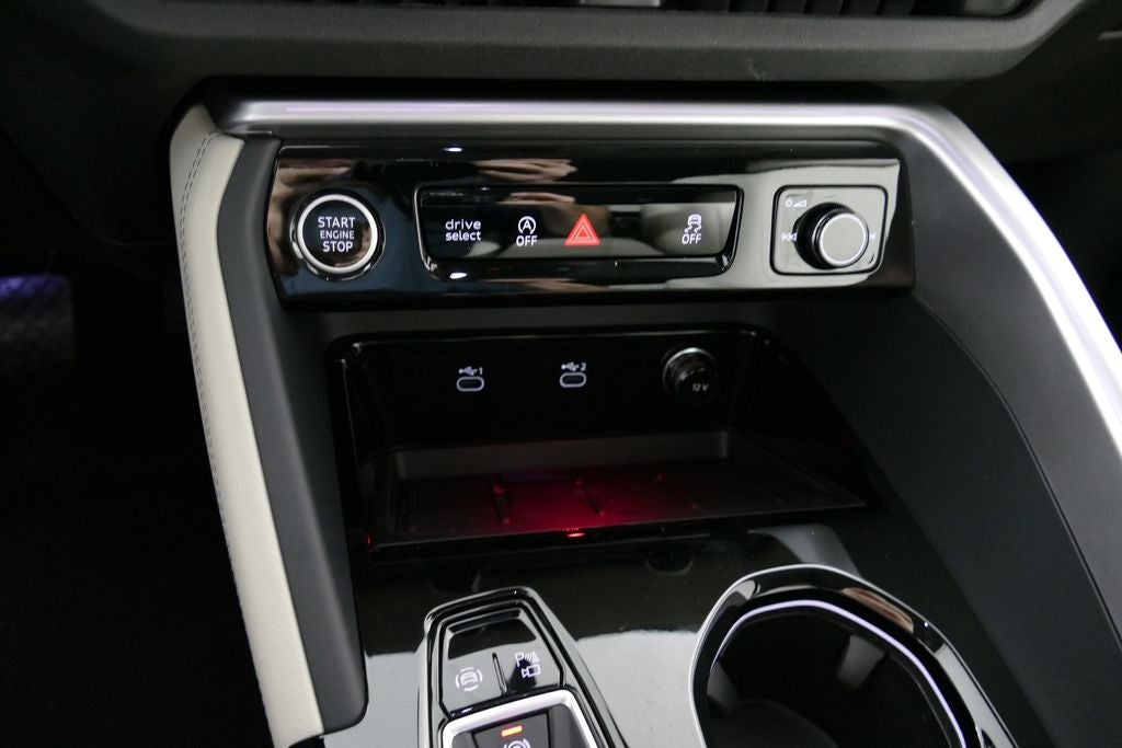 2026 Audi Q5 2.0T Premium Plus quattro