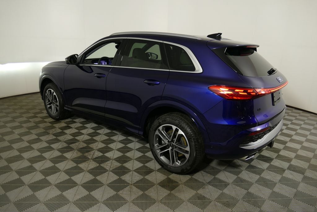 2026 Audi Q5 2.0T Premium Plus quattro
