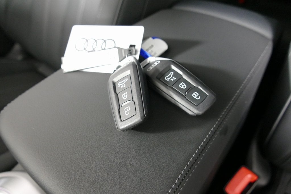 2025 Audi Q5 2.0T Premium Plus quattro