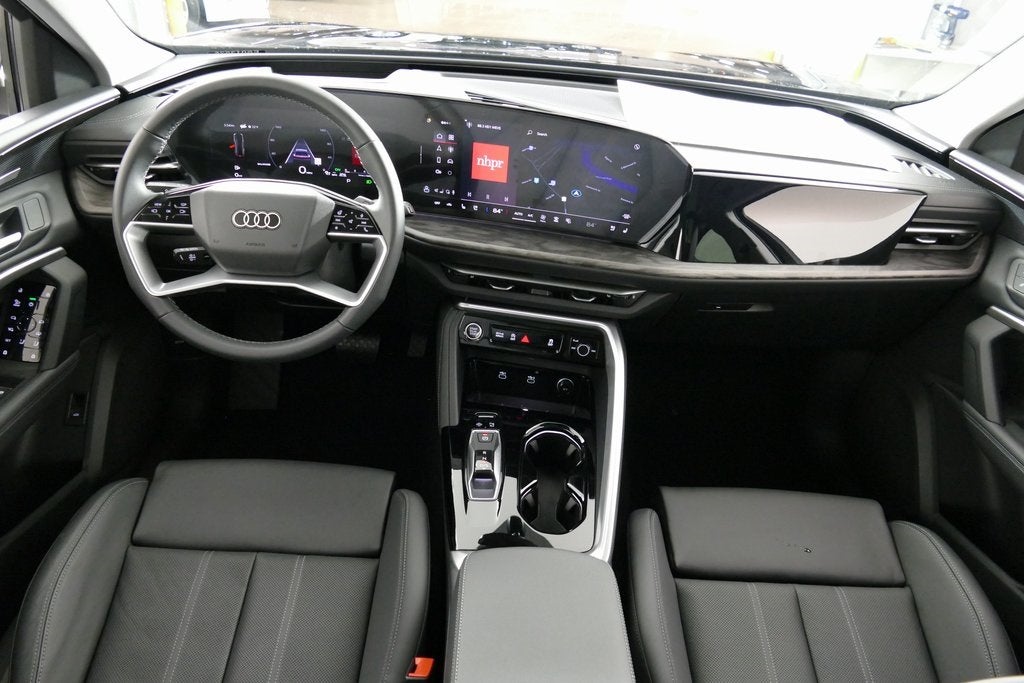 2025 Audi Q5 2.0T Premium Plus quattro