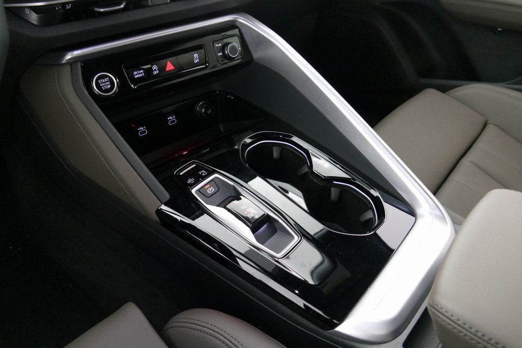 2025 Audi Q5 2.0T Premium Plus quattro