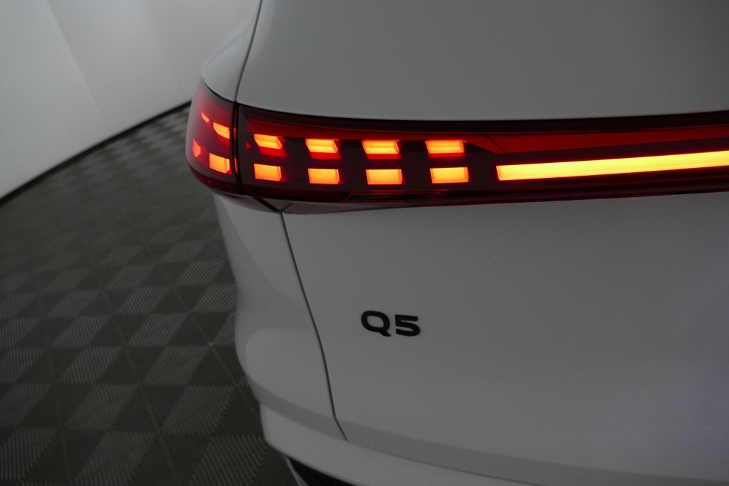 2025 Audi Q5 2.0T Premium Plus quattro