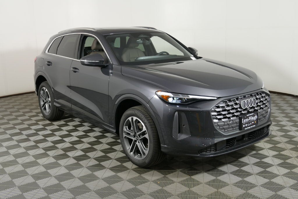 2026 Audi Q5 2.0T Premium Plus quattro