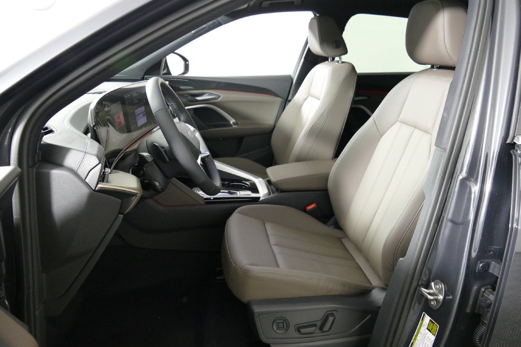 2026 Audi Q5 2.0T Premium Plus quattro
