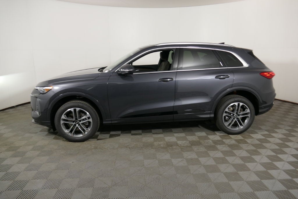 2026 Audi Q5 2.0T Premium Plus quattro