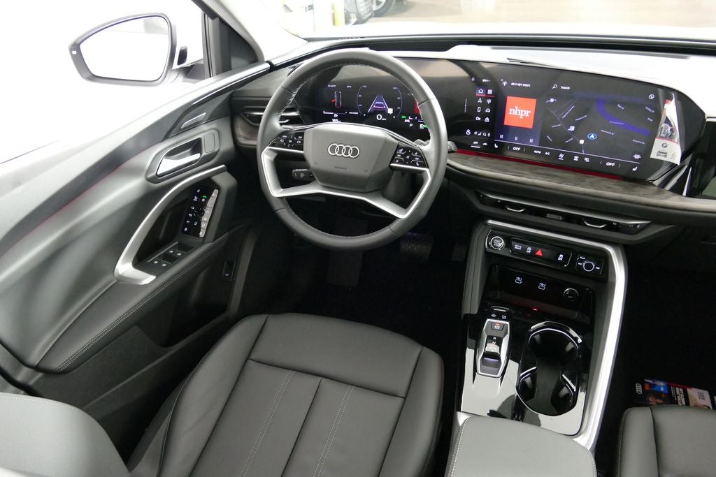 2025 Audi Q5 2.0T Premium Plus quattro
