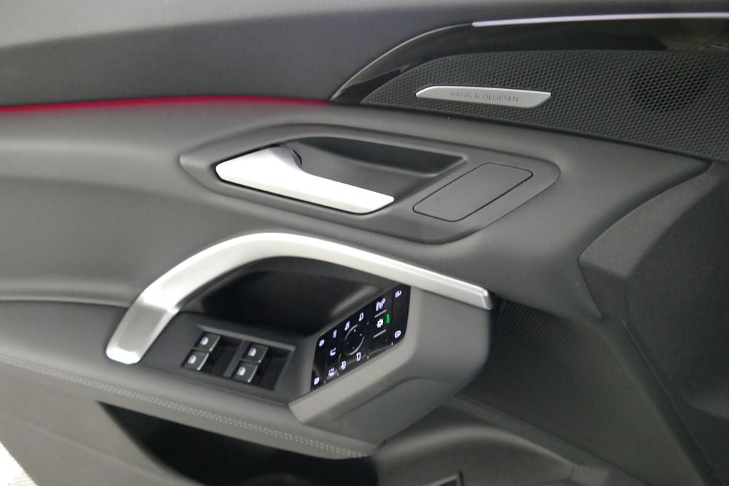 2025 Audi Q5 2.0T Premium Plus quattro