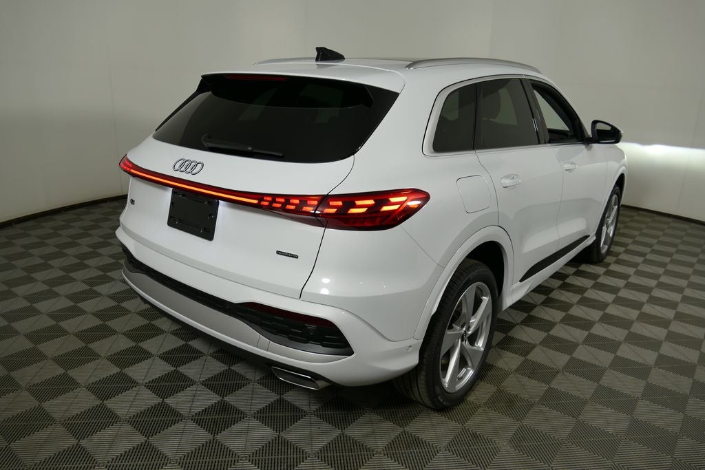 2025 Audi Q5 2.0T Premium Plus quattro