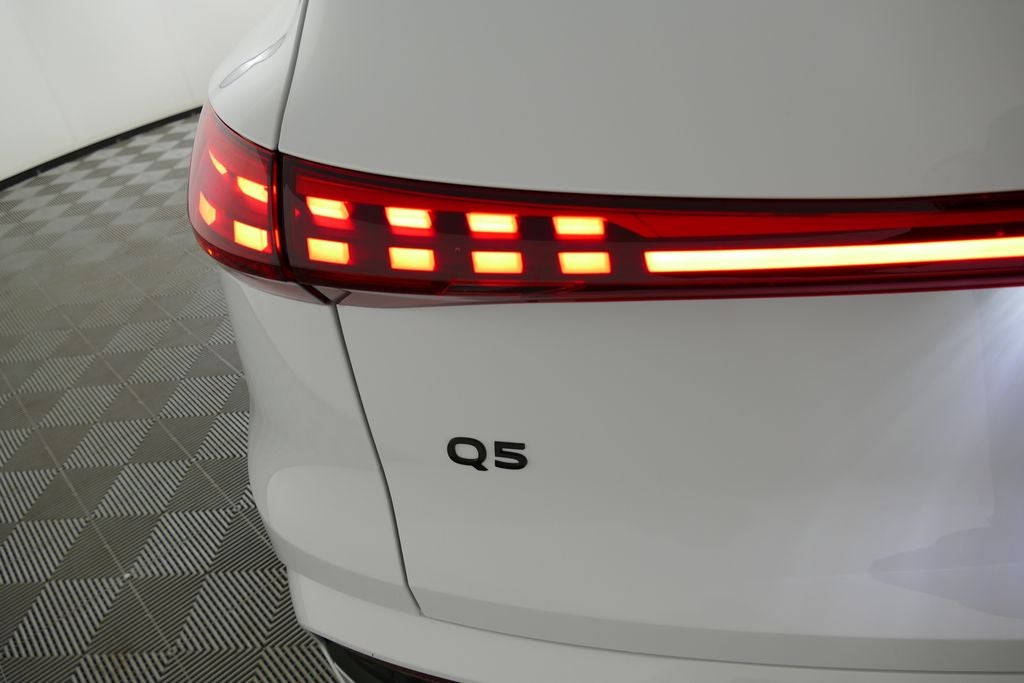 2025 Audi Q5 2.0T Premium Plus quattro