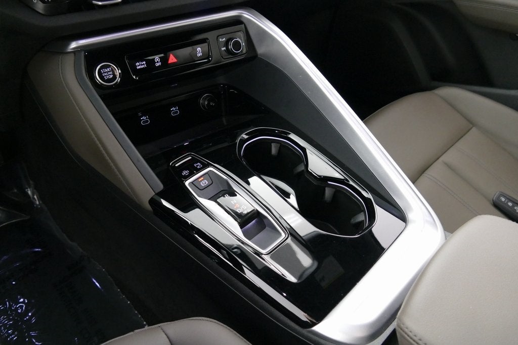 2025 Audi Q5 2.0T Premium Plus quattro