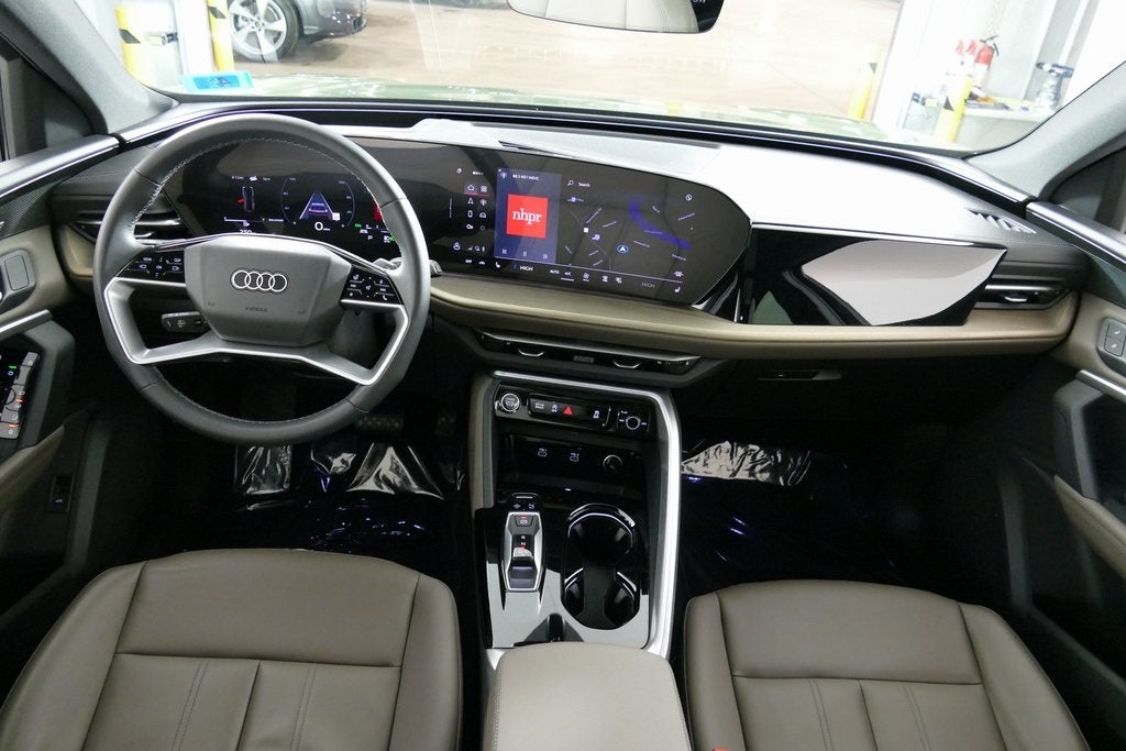 2025 Audi Q5 2.0T Premium Plus quattro