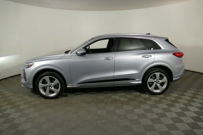 2025 Audi Q5 2.0T Premium Plus quattro