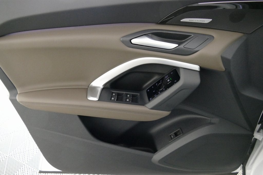 2025 Audi Q5 2.0T Premium Plus quattro