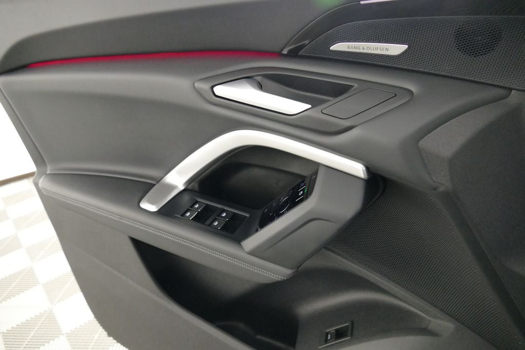 2025 Audi Q5 2.0T Premium Plus quattro