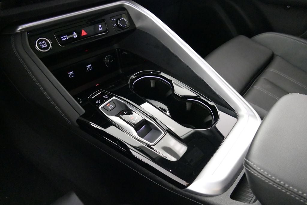 2025 Audi Q5 2.0T Premium Plus quattro