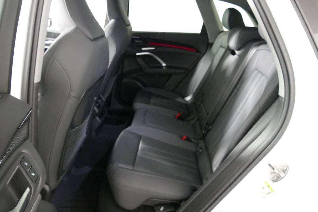 2025 Audi Q5 2.0T Premium Plus quattro