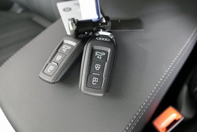 2025 Audi Q5 2.0T Premium Plus quattro