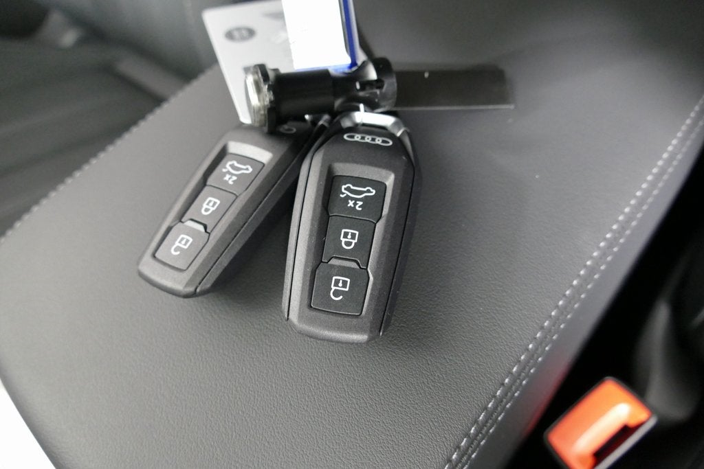 2025 Audi Q5 2.0T Premium Plus quattro