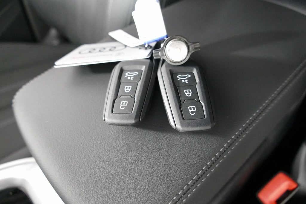 2025 Audi Q5 2.0T Premium Plus quattro