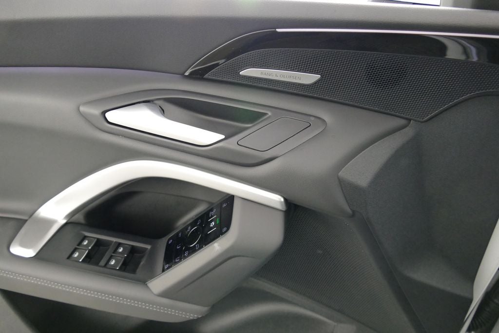 2025 Audi Q5 2.0T Premium Plus quattro