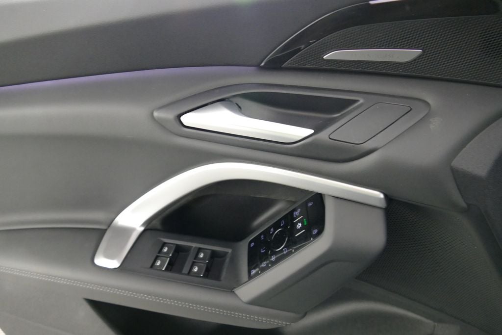 2025 Audi Q5 2.0T Premium Plus quattro