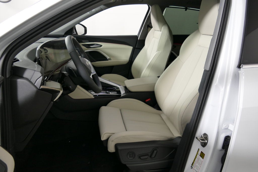 2026 Audi Q5 2.0T Premium Plus quattro