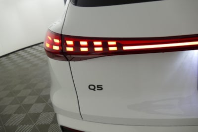 2026 Audi Q5 2.0T Premium Plus quattro