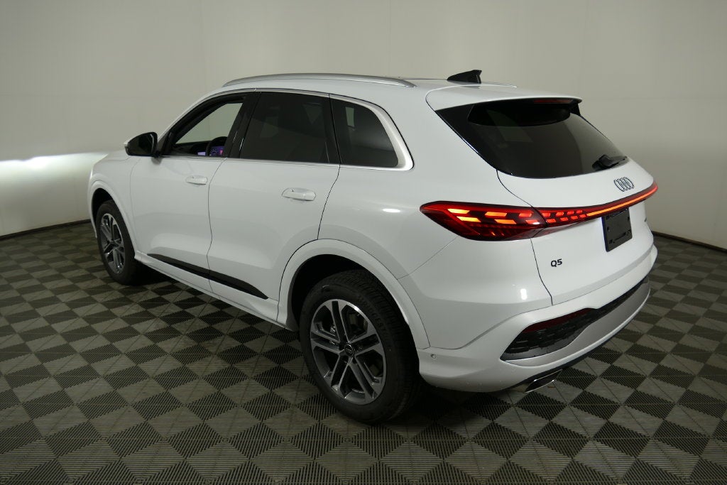 2026 Audi Q5 2.0T Premium Plus quattro