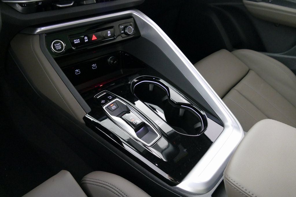 2025 Audi Q5 2.0T Premium Plus quattro