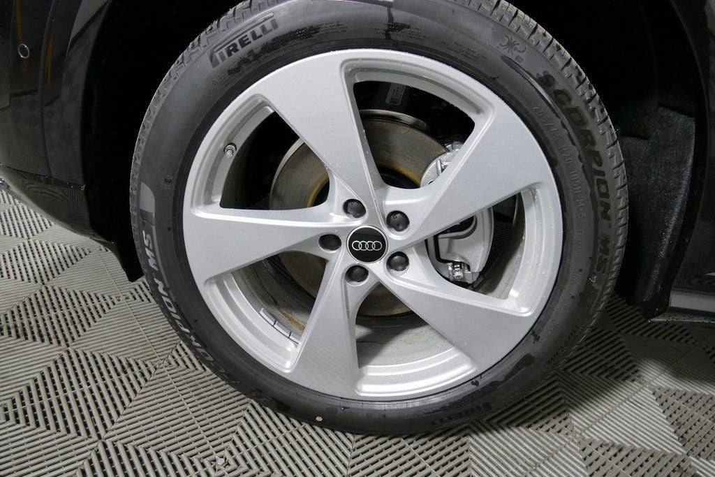 2025 Audi Q5 2.0T Premium Plus quattro