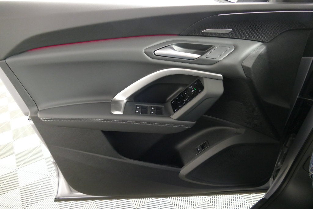 2026 Audi Q5 2.0T Premium Plus quattro