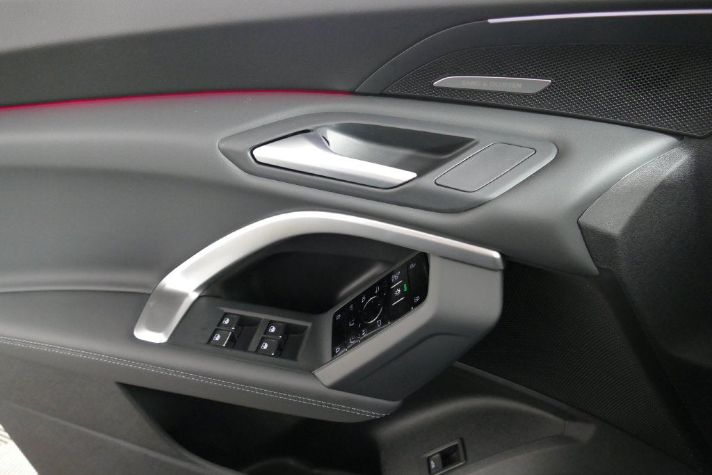 2026 Audi Q5 2.0T Premium Plus quattro